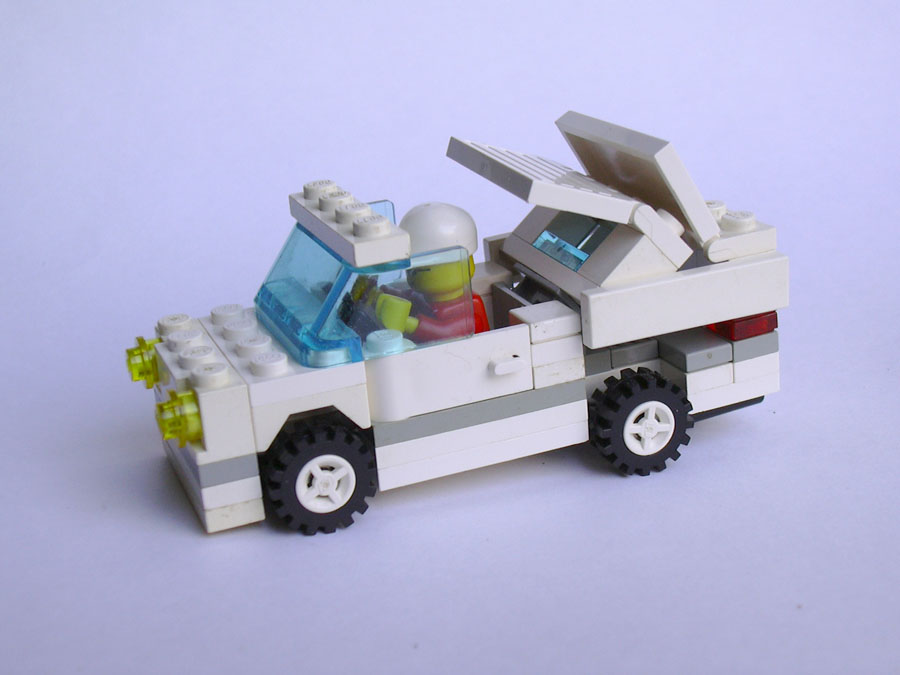 cc-car01.jpg