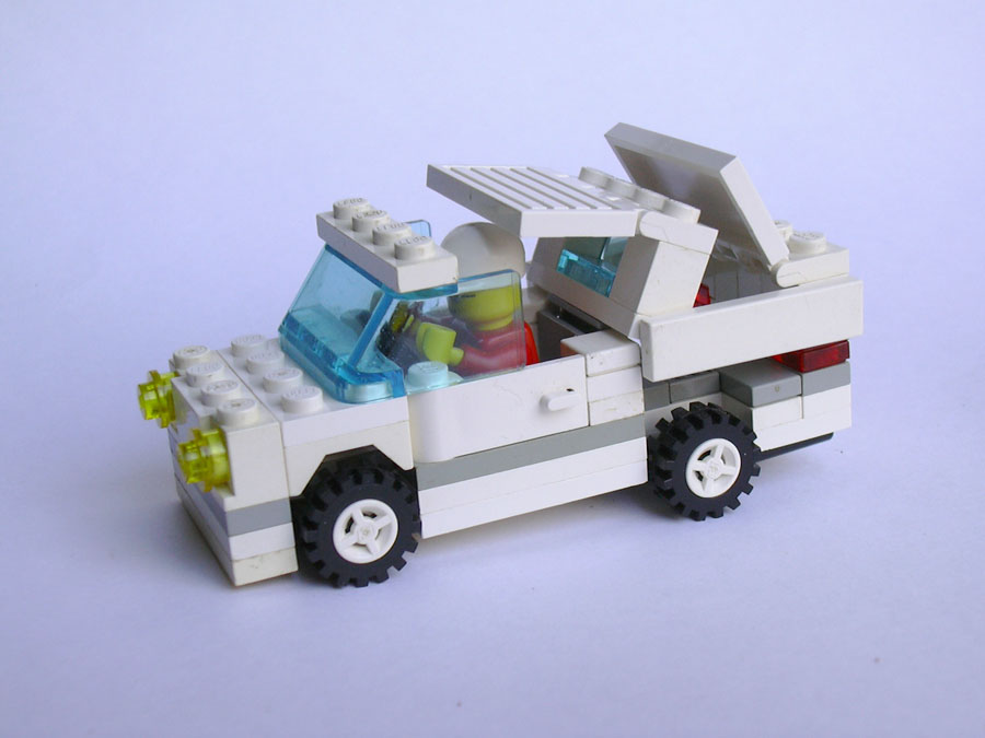 cc-car02.jpg