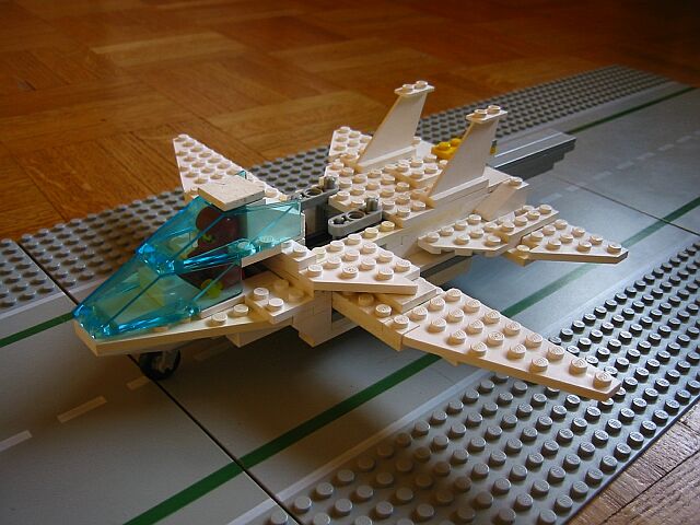 lego-cinema-nimitz-tomcat-vue-avant.jpg
