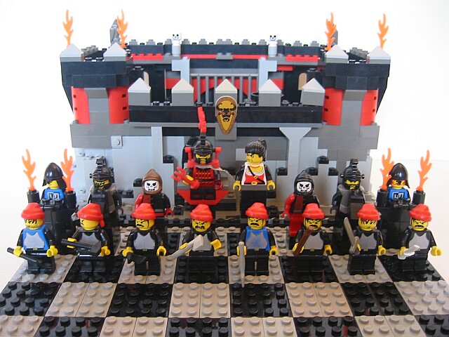 00075-lego-echecs-portraits-face-noirs-640x480.jpg