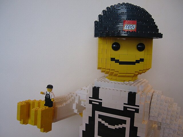00072-lego-maxifig-noir-640x480.jpg