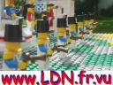 00062-lego-echecs-pirates-aligne-640x480.jpg