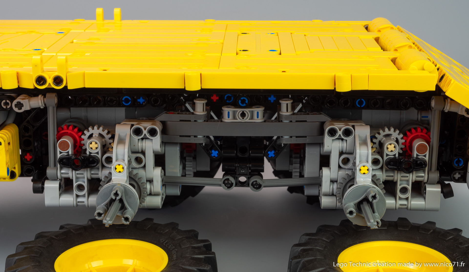lego-berliet-t100-14.jpg