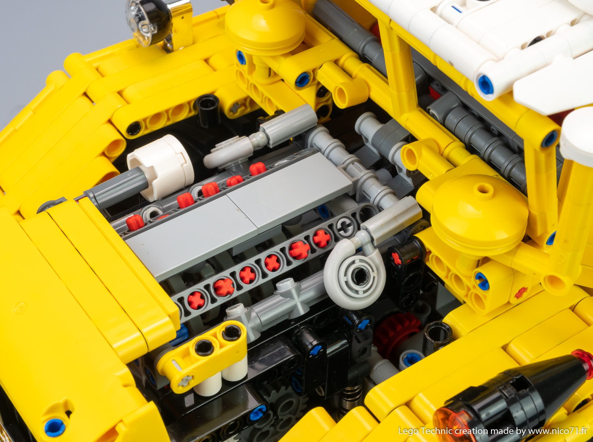 lego-berliet-t100-16.jpg