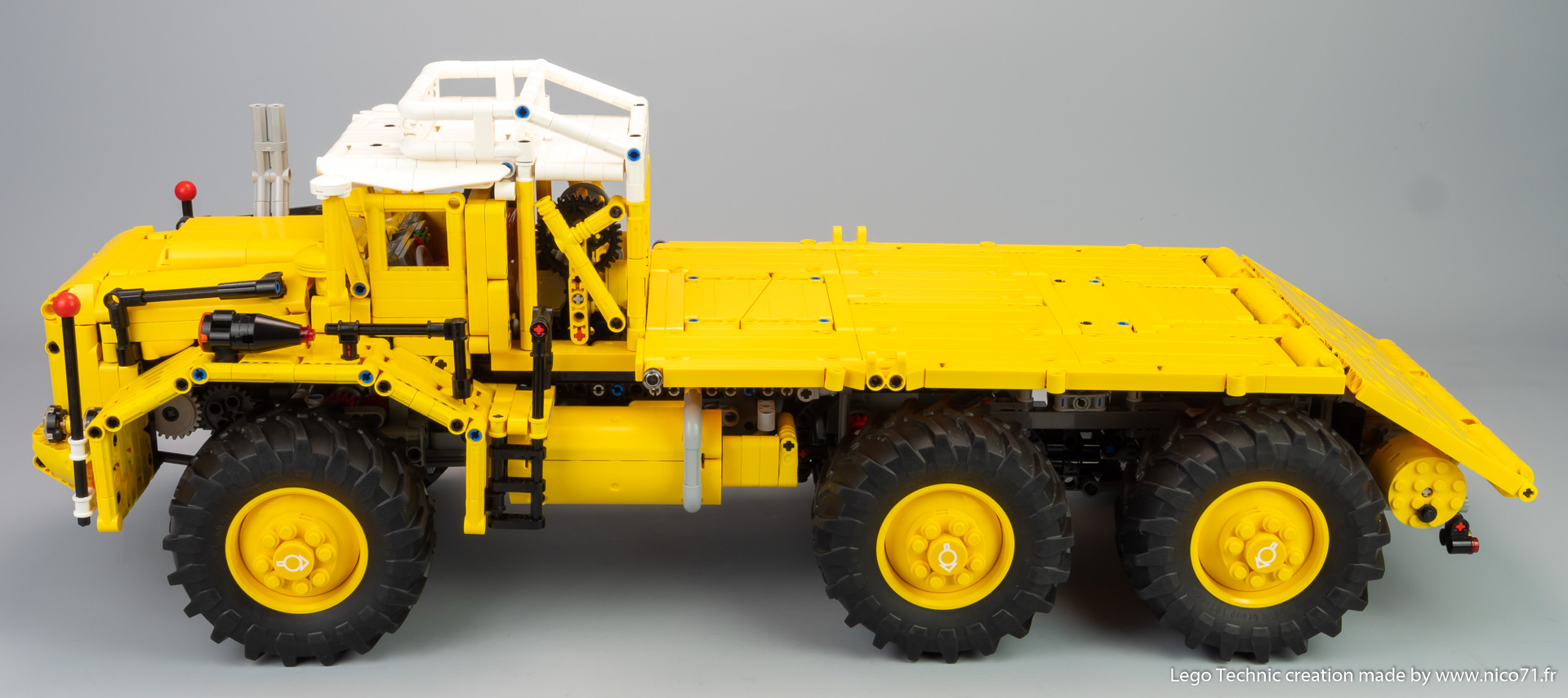lego-berliet-t100-7.jpg
