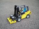 Forklift-truck