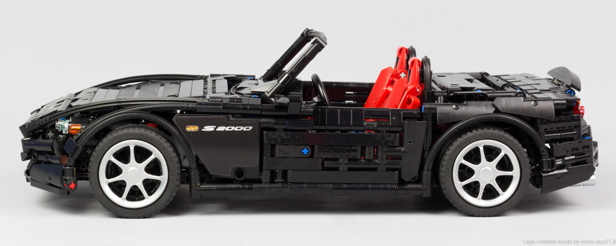 lego-honda-s2000-ap2-11.jpg