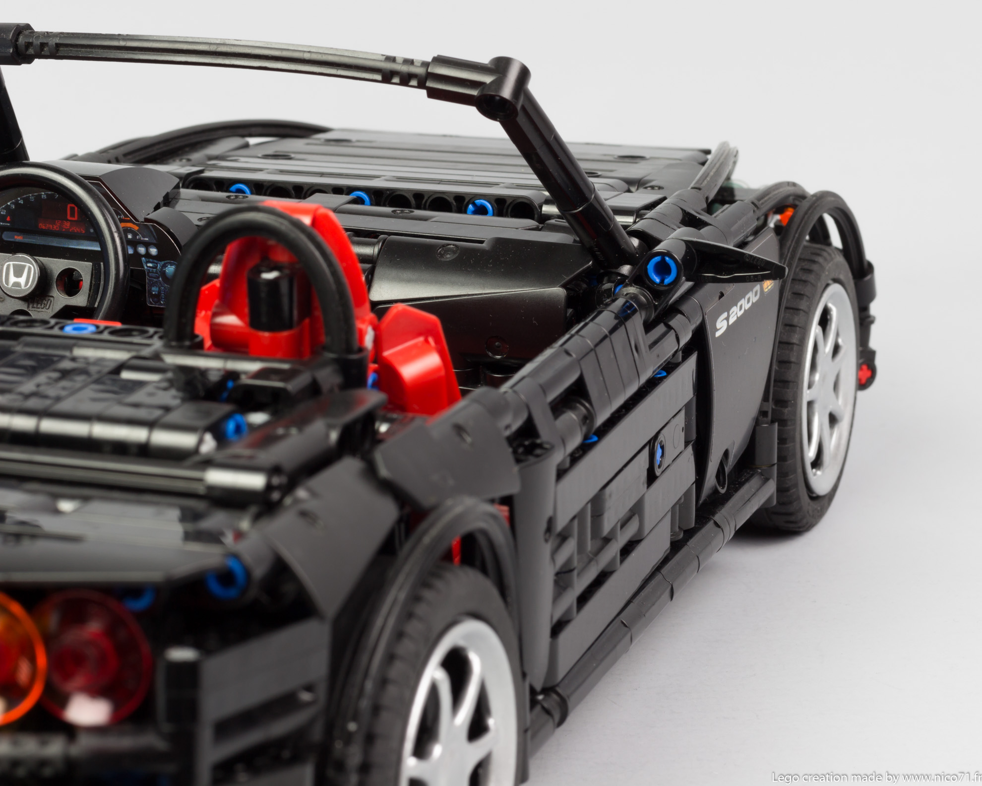 lego-honda-s2000-ap2-14.jpg