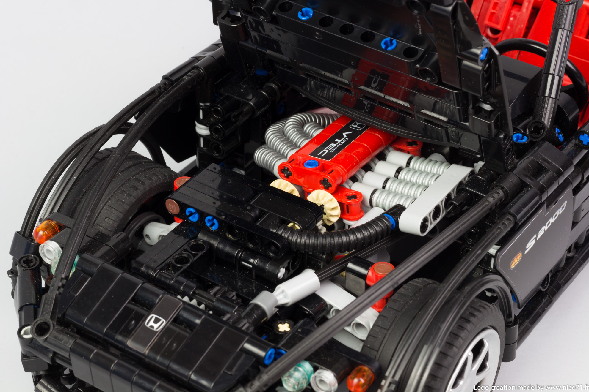 lego-honda-s2000-ap2-19.jpg