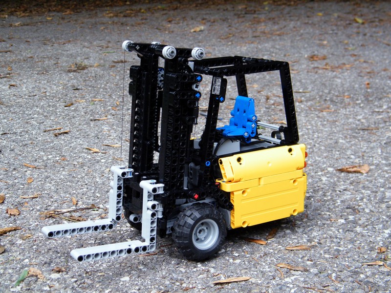 aforklift.jpg