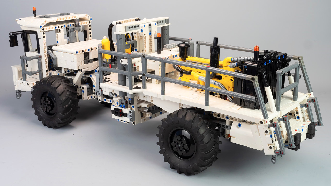 lego-sercel-nomad-65-2.jpg
