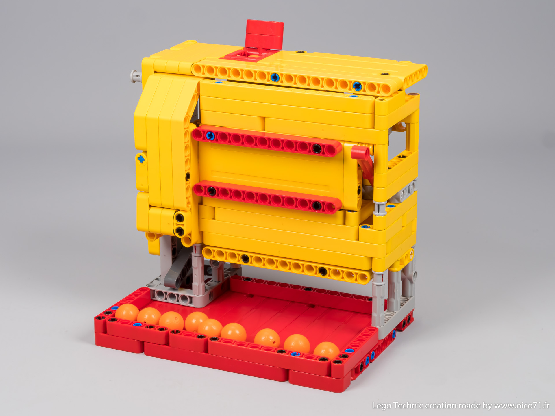 mini-slot-machine-1.jpg