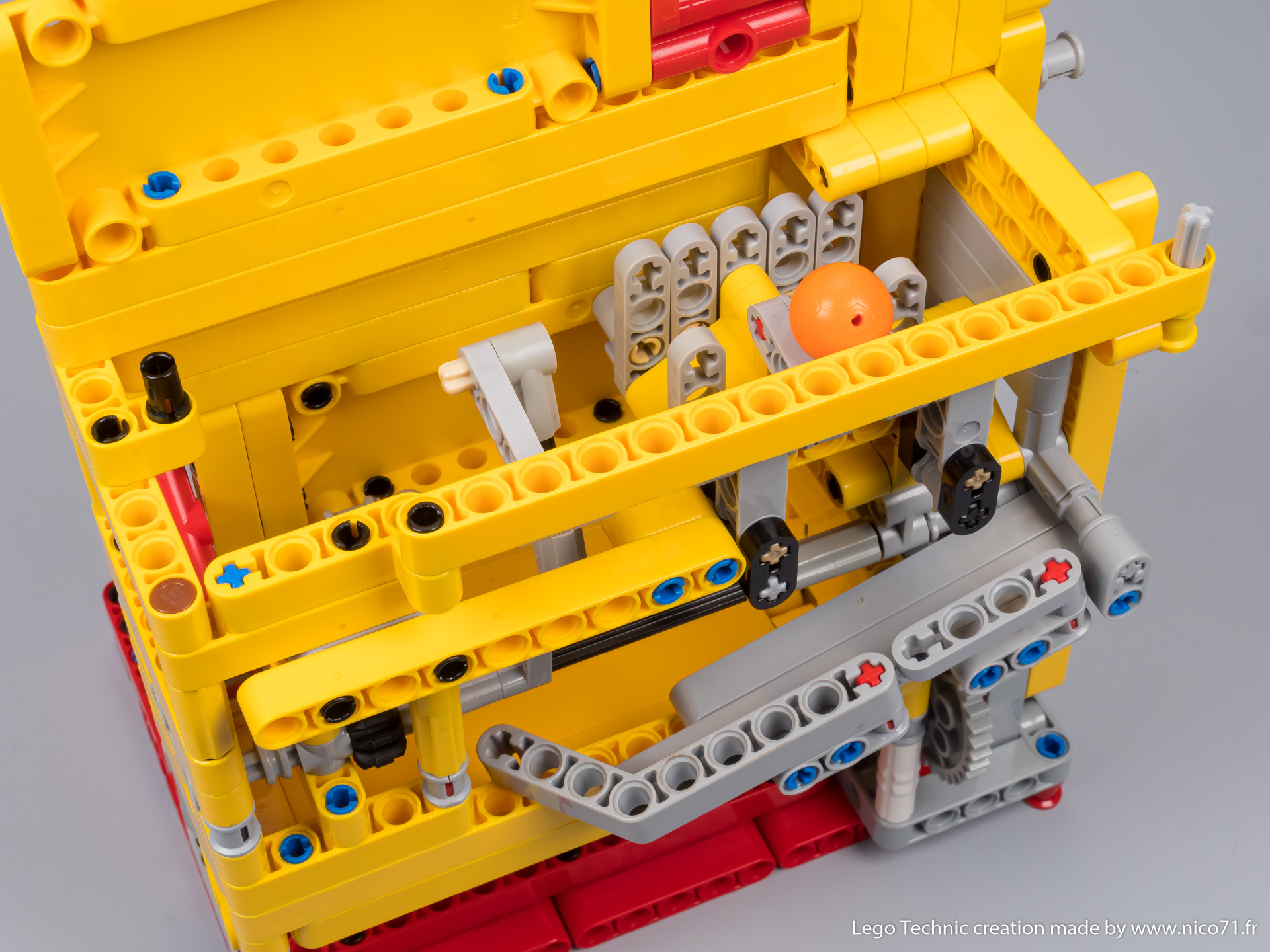 mini-slot-machine-5.jpg