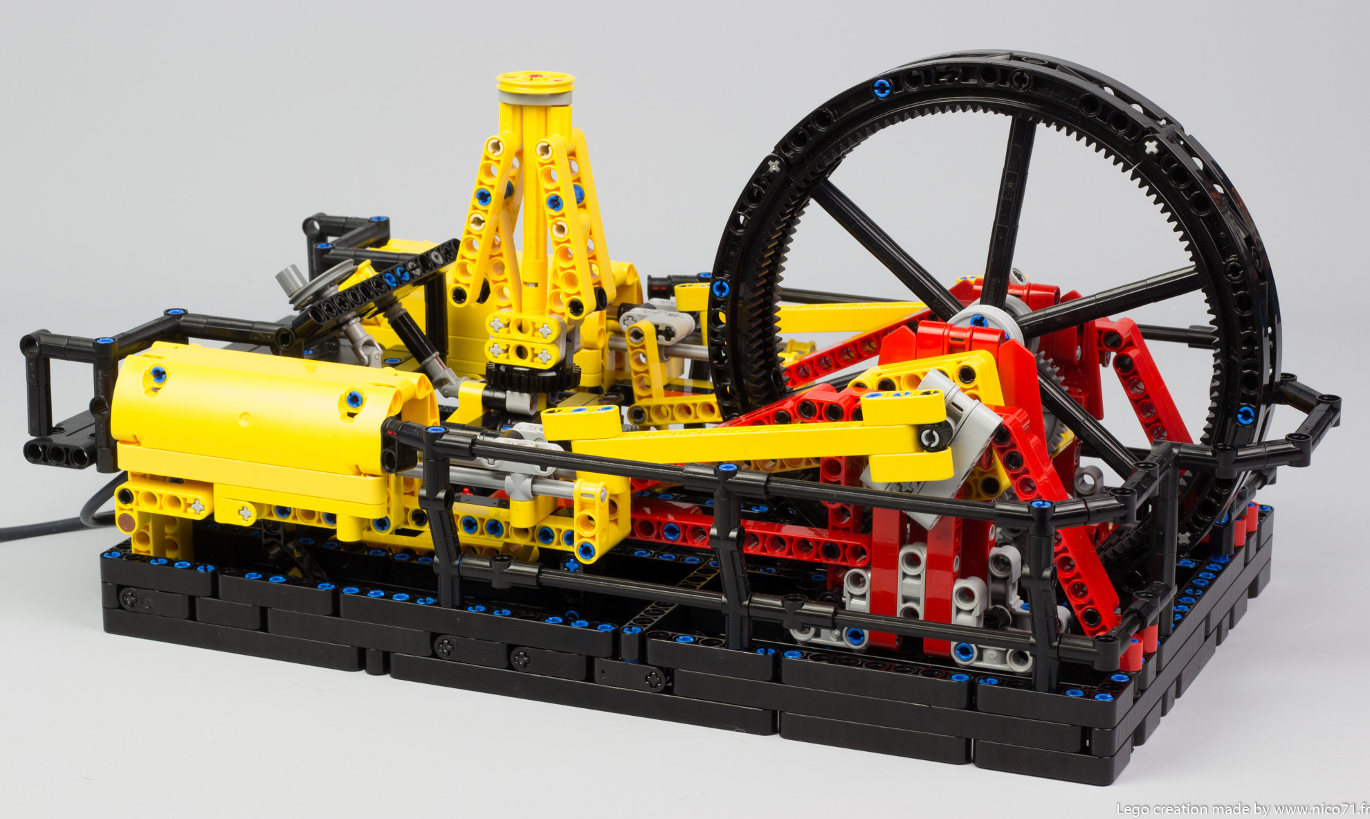 lego-technic-steam-engine-machine-1.jpg