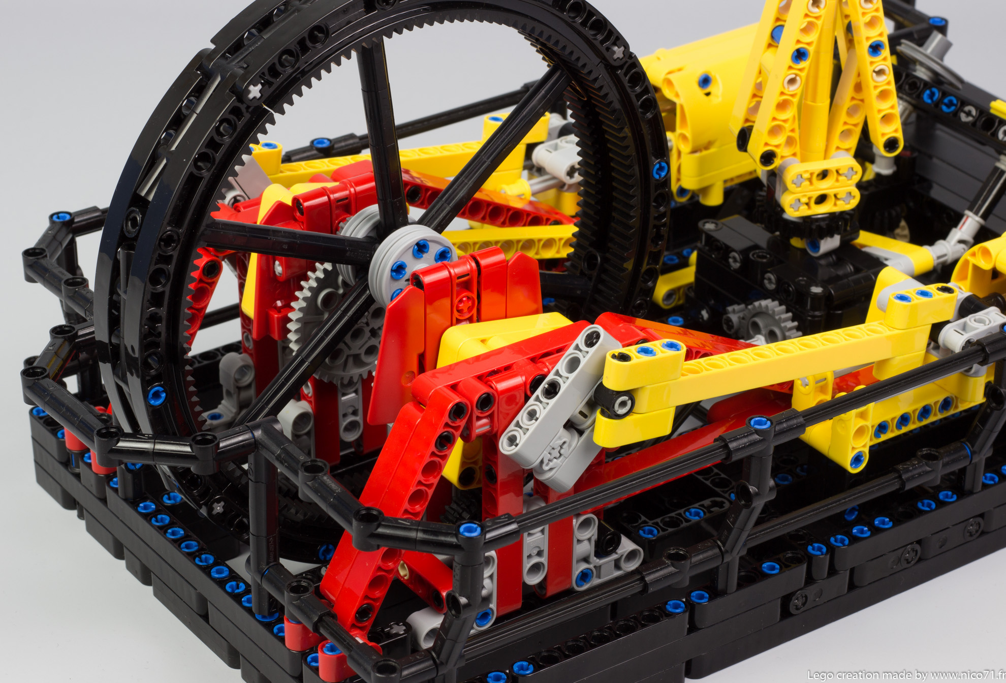 lego-technic-steam-engine-machine-5.jpg