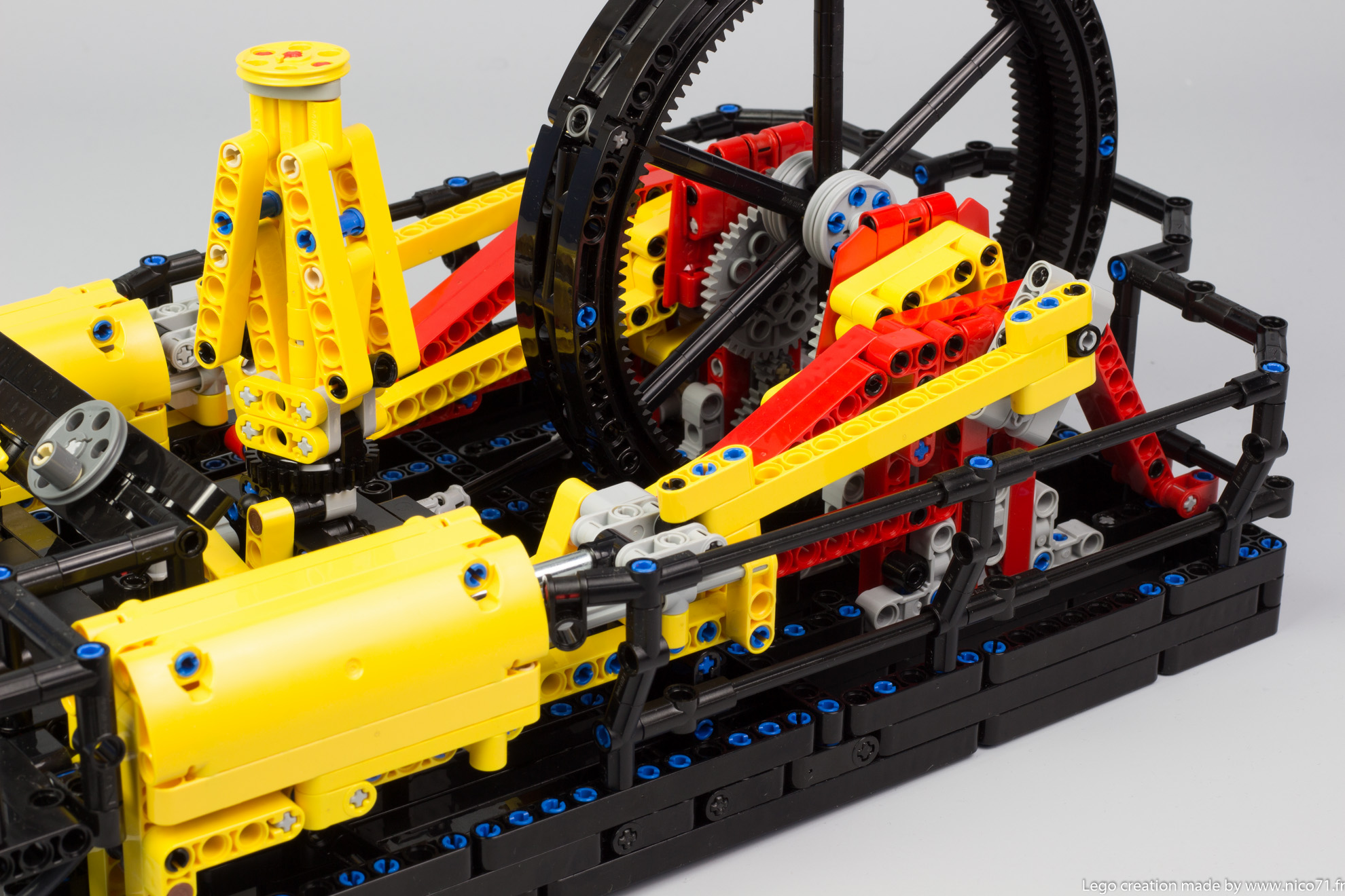 lego-technic-steam-engine-machine-8.jpg