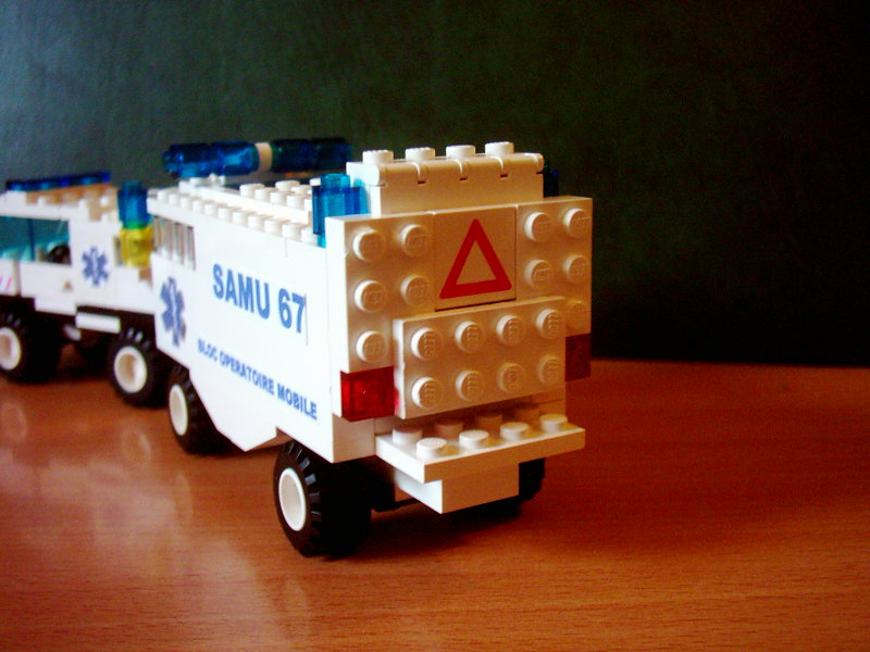 ambulance020.jpg