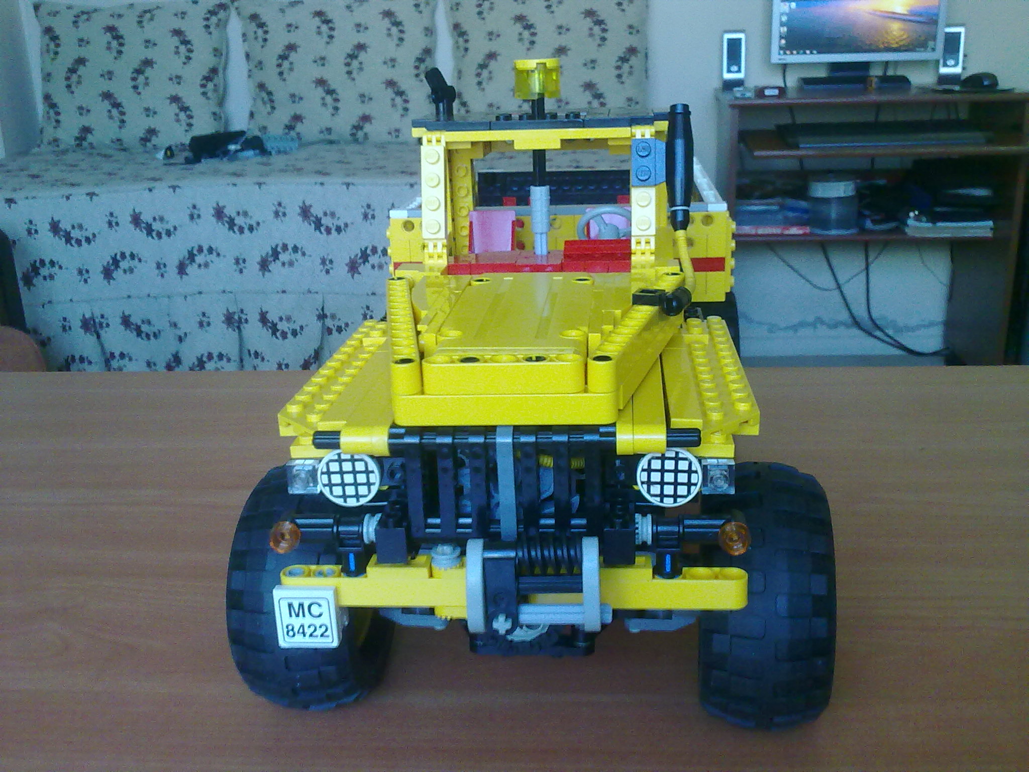 front3.jpg
