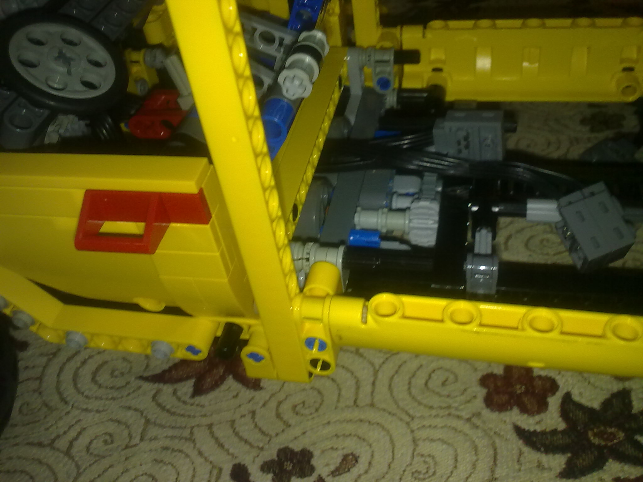 24062011378.jpg