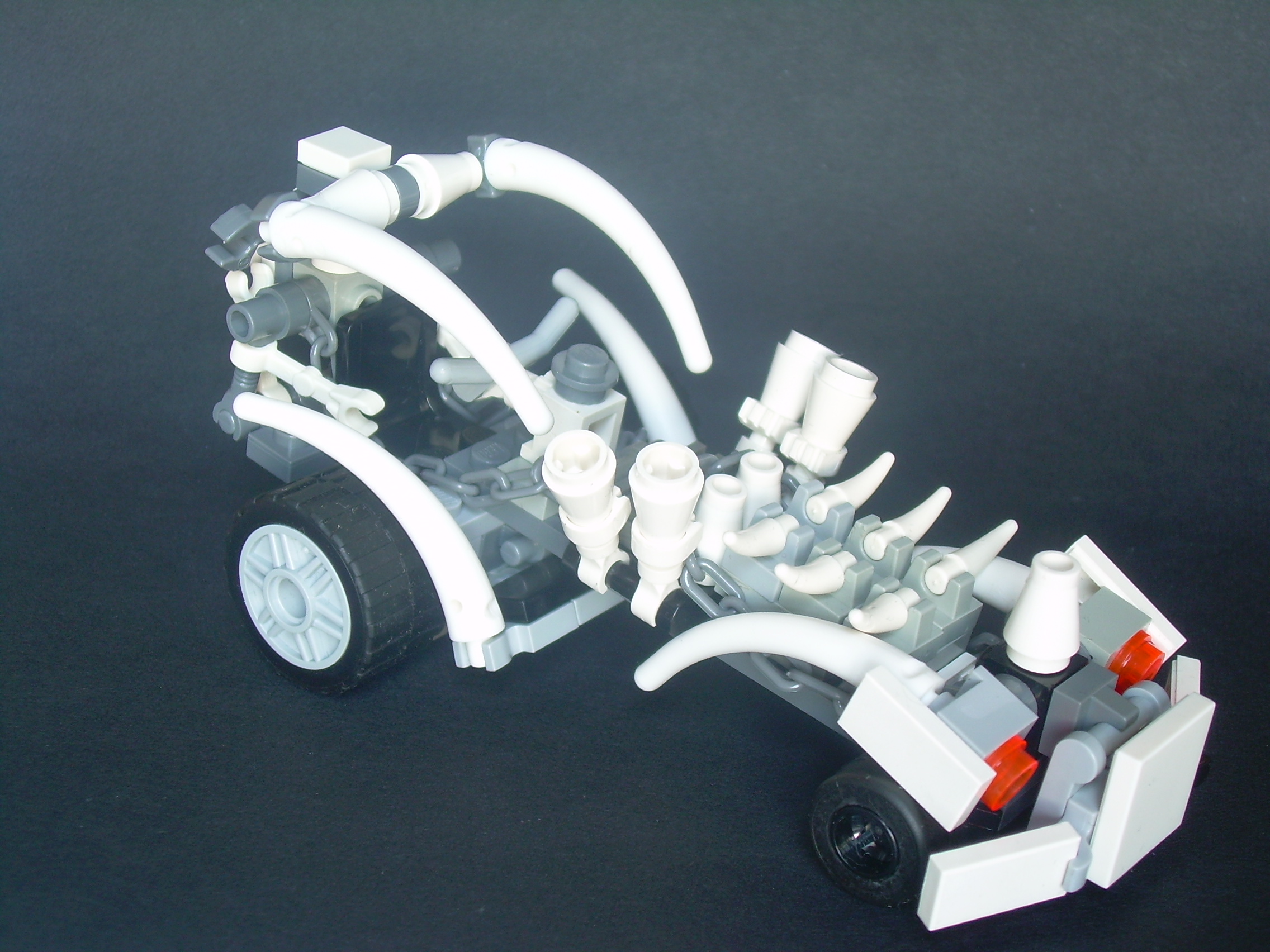 skeleton_car_3.jpg