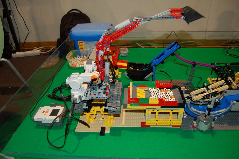 nxtexcavator_3610.jpg