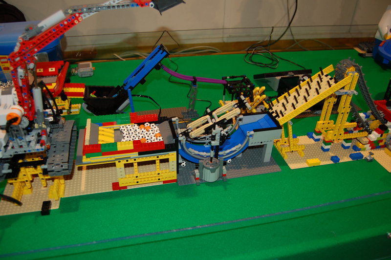 nxtexcavator_3611.jpg