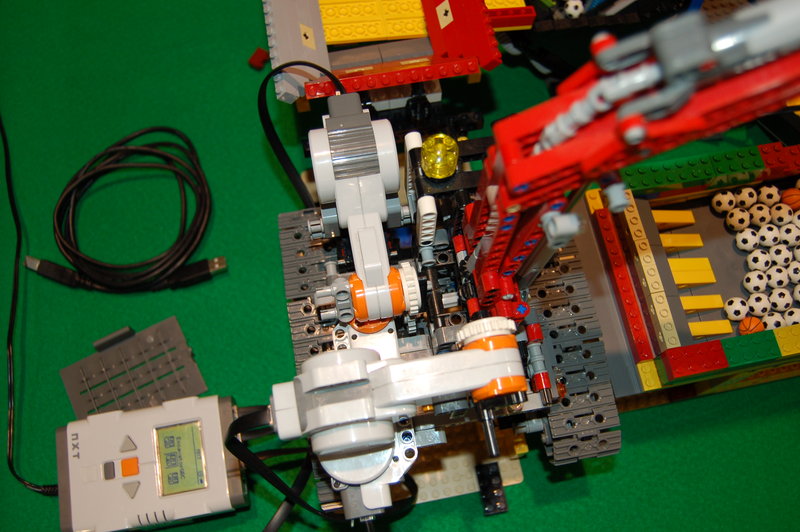 nxtexcavator_3614.jpg