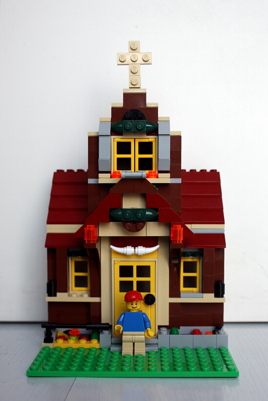 5766-moc-forestchurch-01.jpg