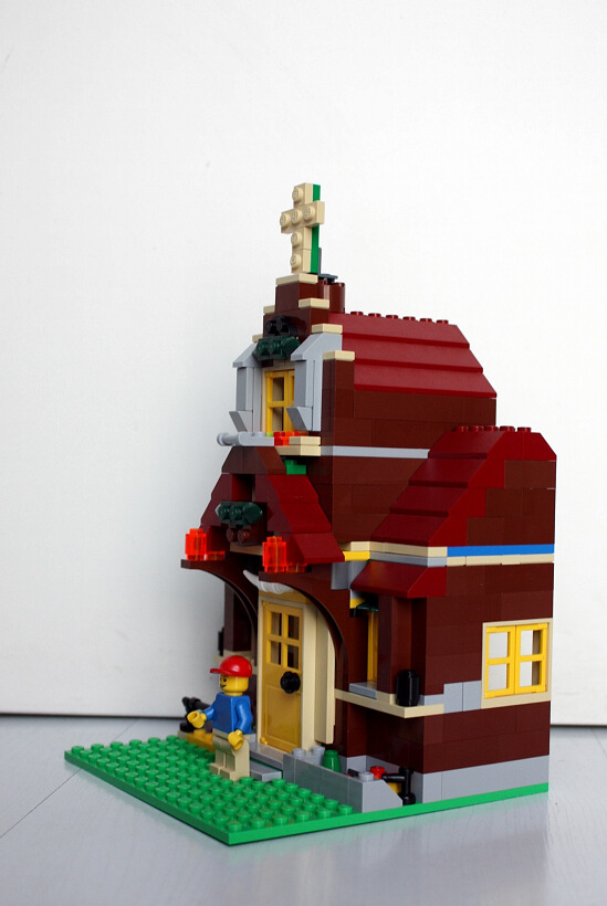 5766-moc-forestchurch-04.jpg