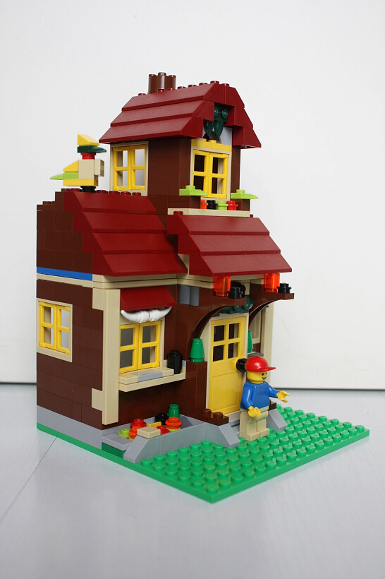 5766-moc-foresthouse-17.jpg