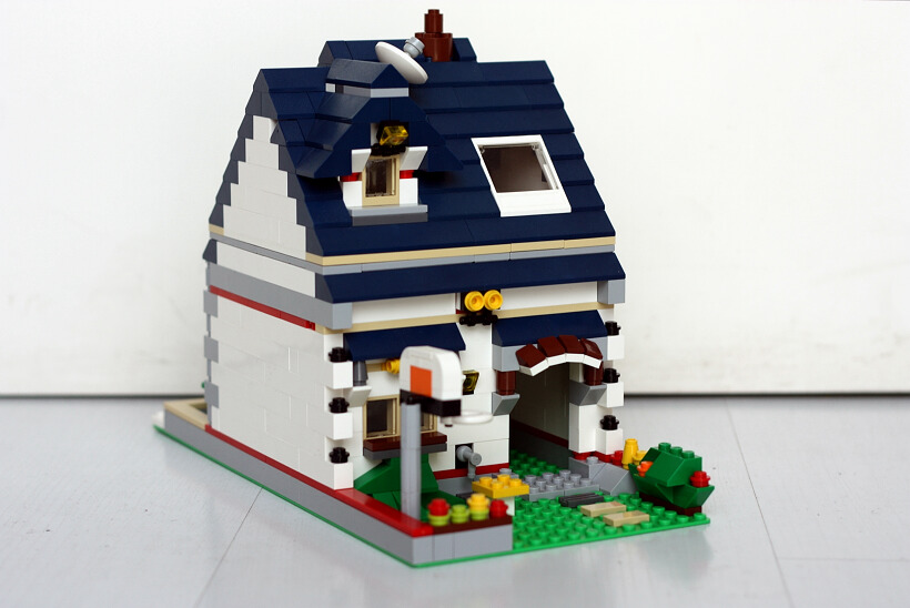 5891-moc-applehouse04.jpg