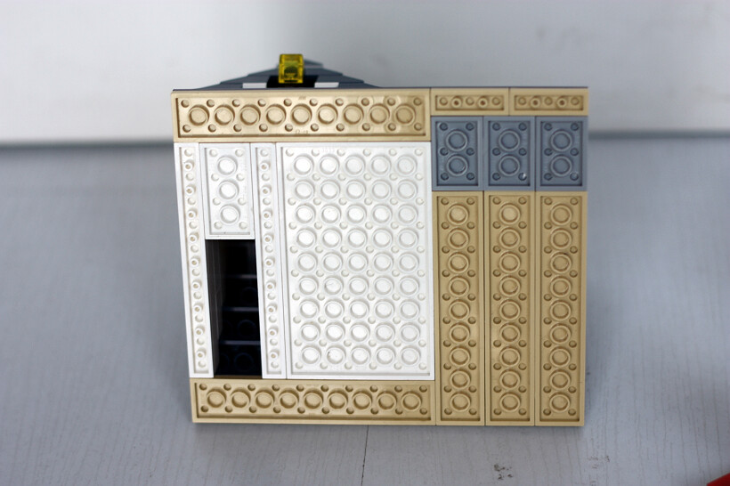 5891-moc-applehouse17.jpg