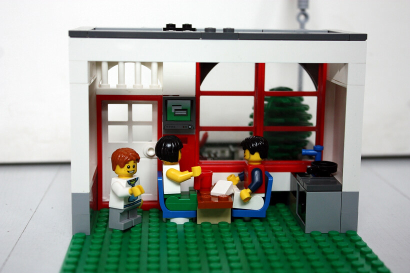 8403-moc-warmhouse12.jpg