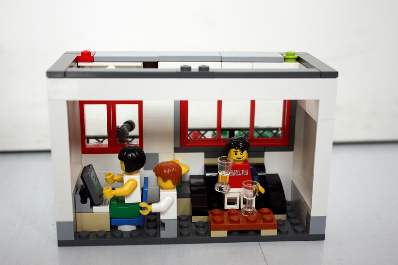 8403-moc-warmhouse13.jpg