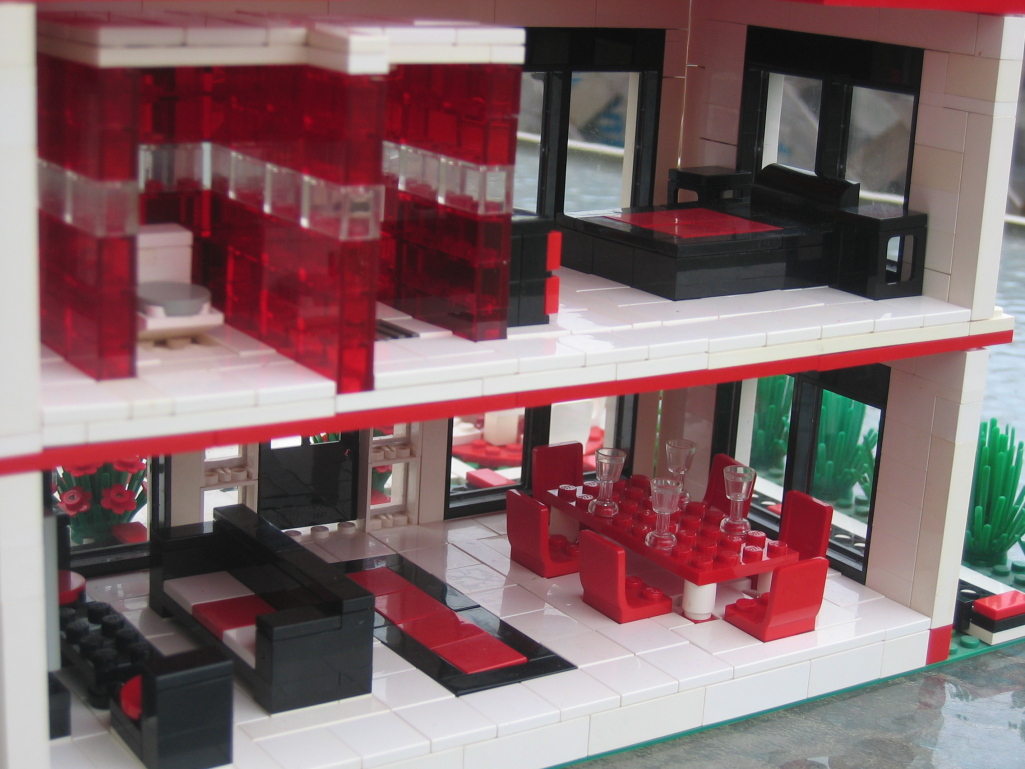 legohouse.jpg
