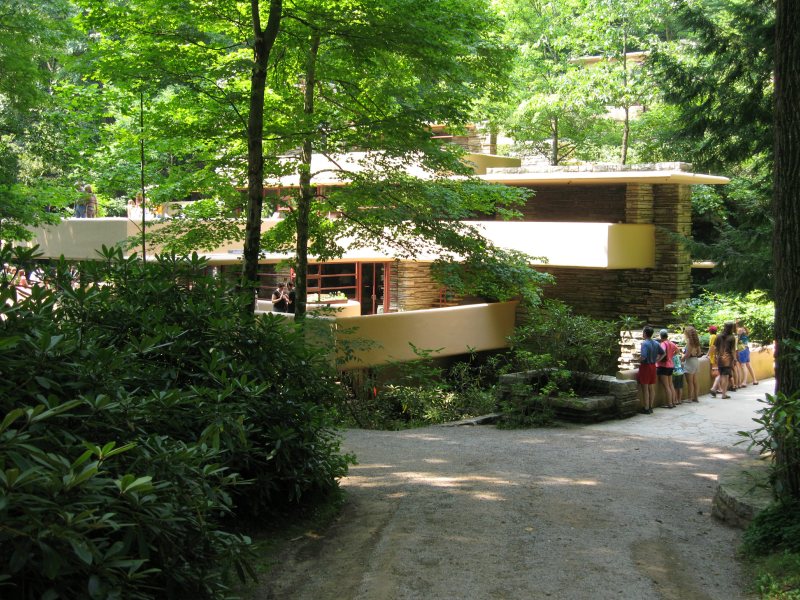 fallingwater03.jpg