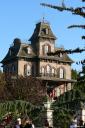 hh_phantom_manor_disneyland_paris_03.jpg