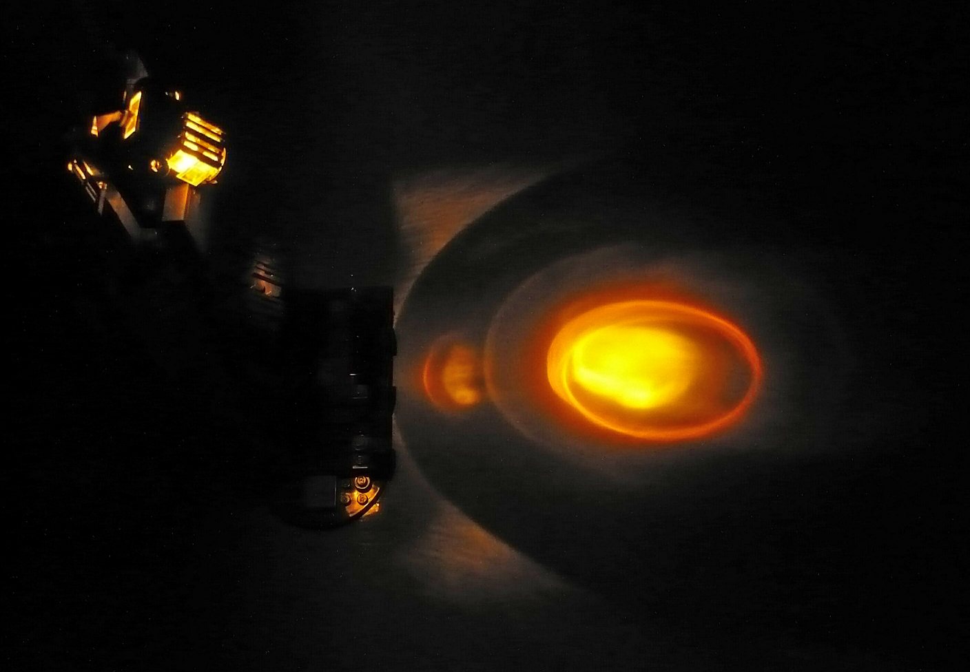 light02.jpg