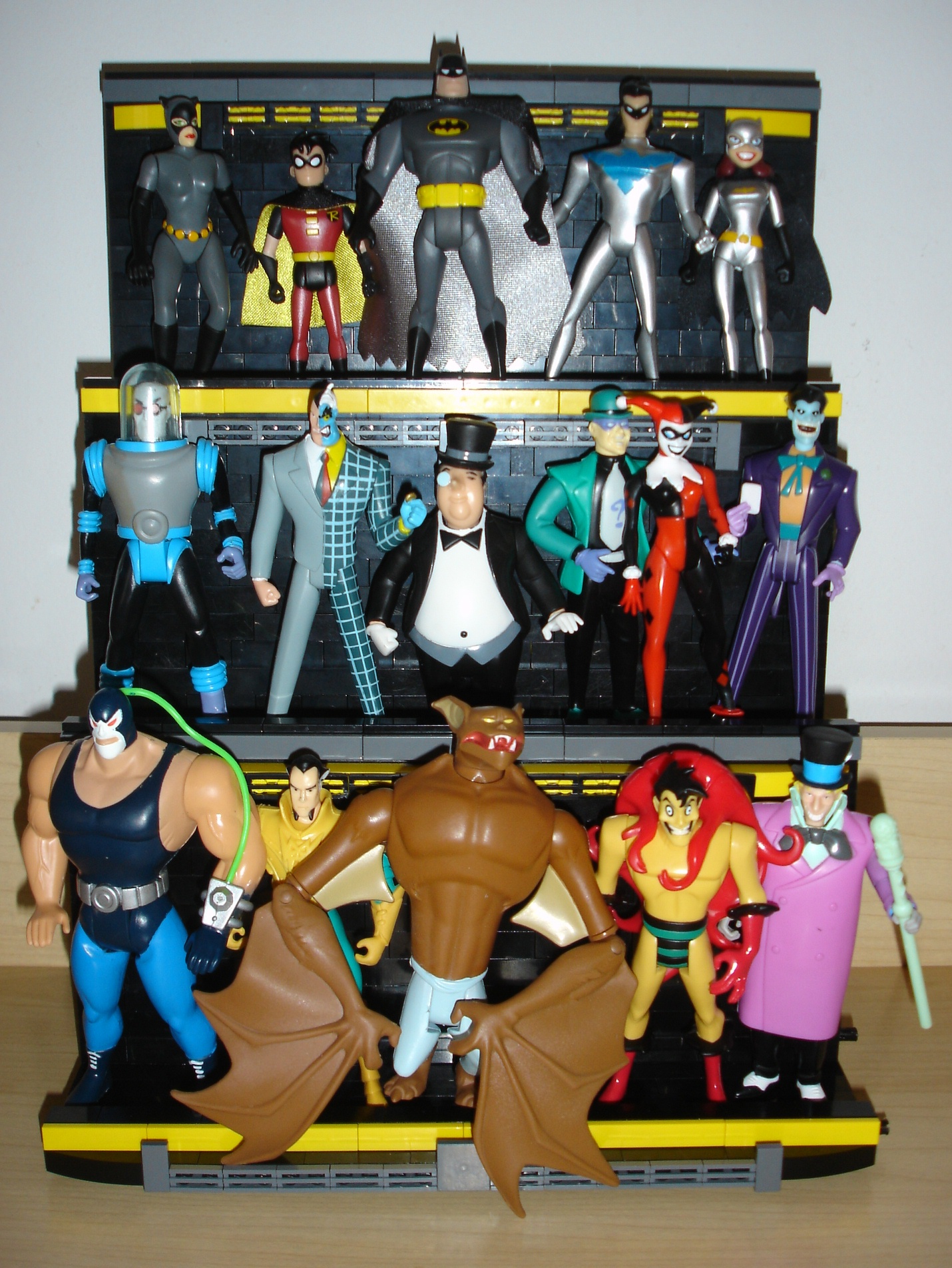 action_figure_display_front_figures.jpg