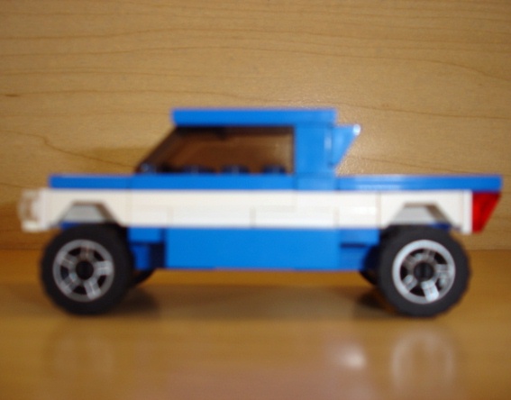 blue_white_pick_up_racer_profile.jpg