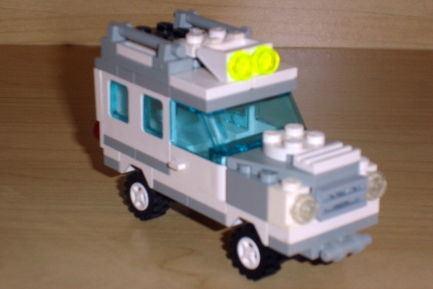 white_utility_truck_front_angled.jpg