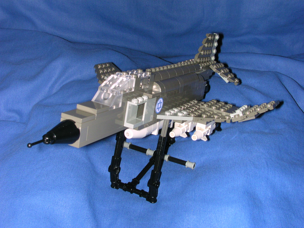 f-4_13.jpg