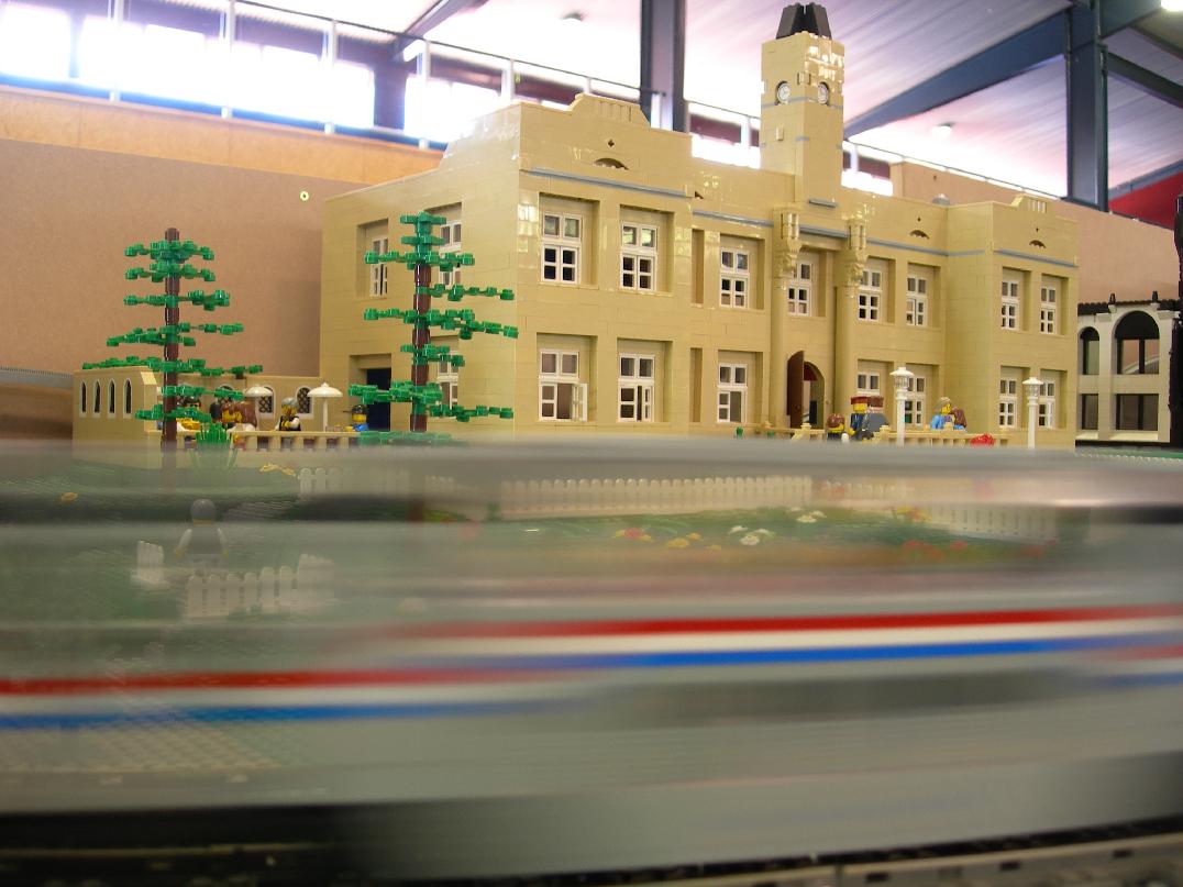 2008_town_3.jpg
