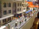 8404_9v_tram_scene2.jpg