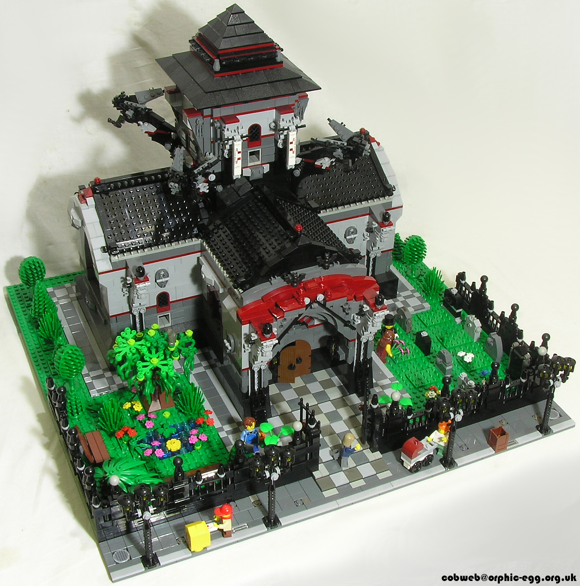 02_lugdinium_church_overview.jpg