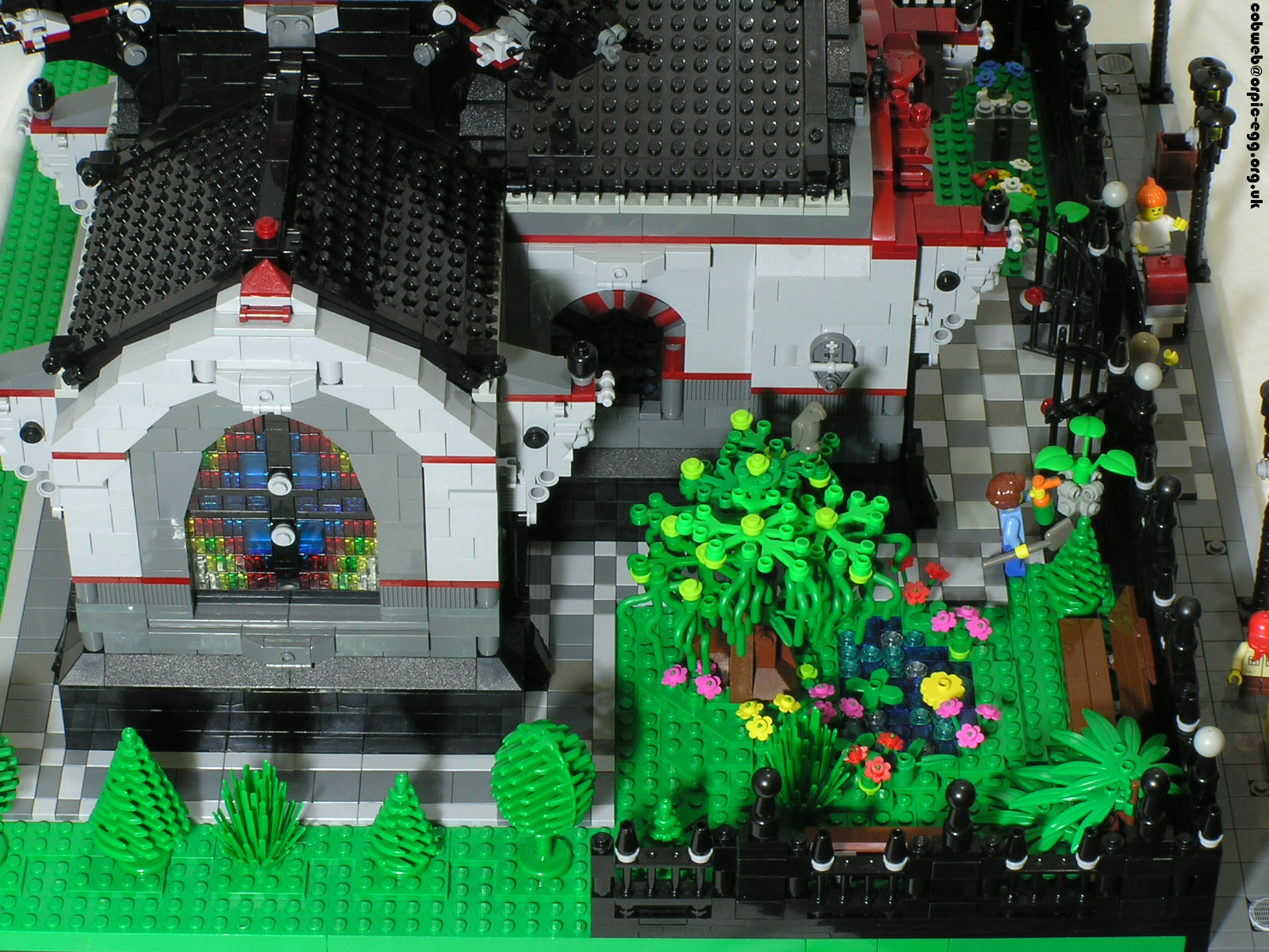 16_lugdinium_church_left_overview.jpg