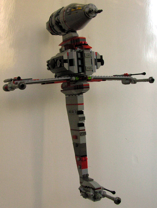 01_b-wing.jpg