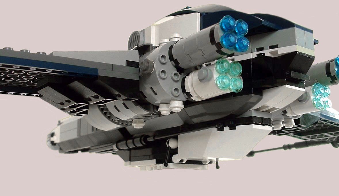 034_rear_below.jpg