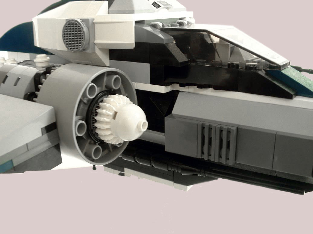 040_engine_detail_2.jpg