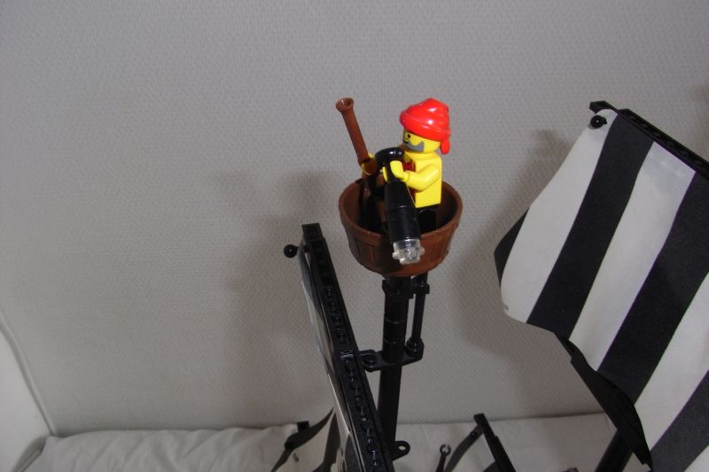 thedeadcaptain36.jpg